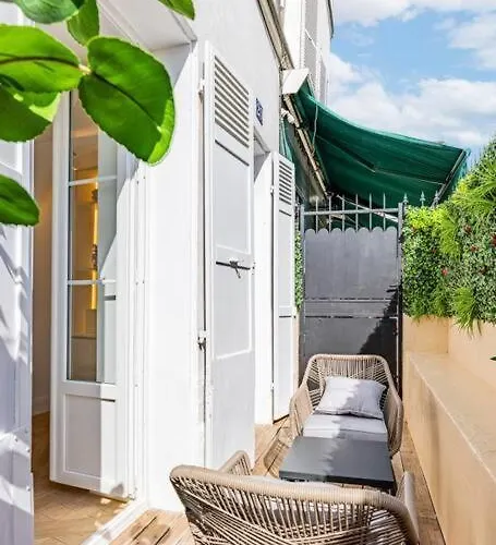 Townhouse Sacree Coeur Place Du Tertre Montmartre *